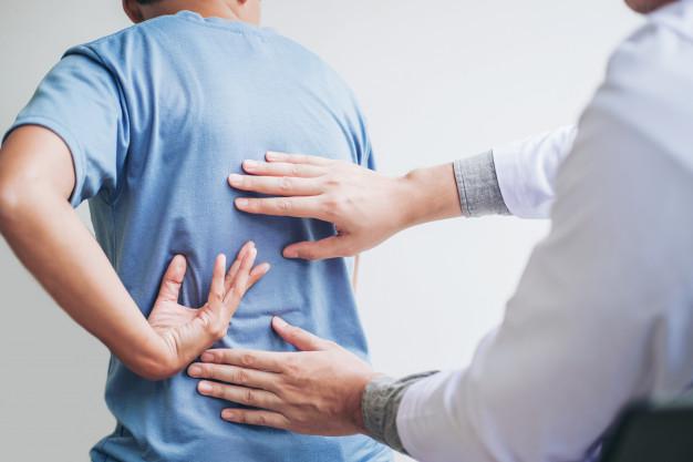 Treat Your Chronic Pain With A Chiropractor