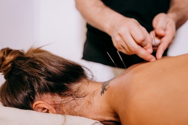 6 Benefits of Acupuncture for Women’s Health   