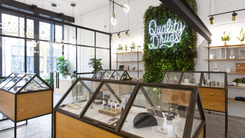 THINGS TO KNOW BEFORE SHOPPING FOR MARIJUANA IN A DISPENSARY
