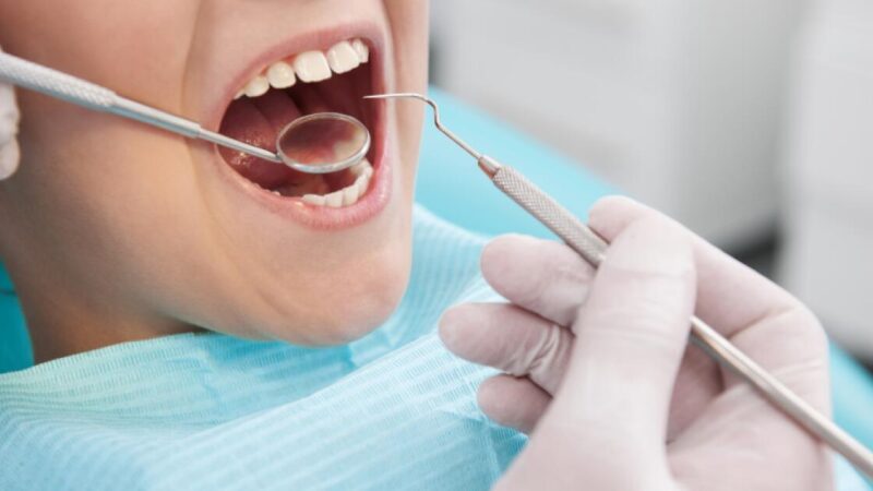 8 Tips for Choosing a Dentist