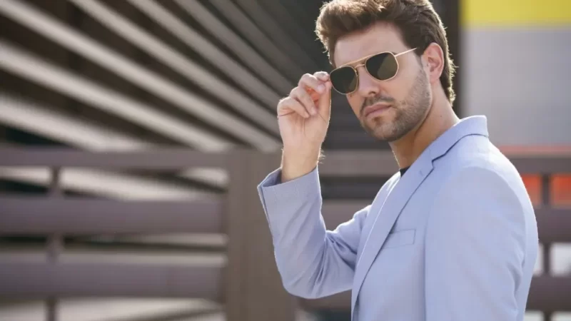 What Are The Benefits Of Wearing Sunglasses?