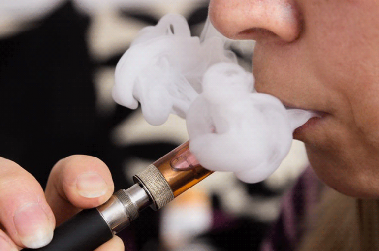 Why Should You Smoke Only the Best Electronic Cigarette?