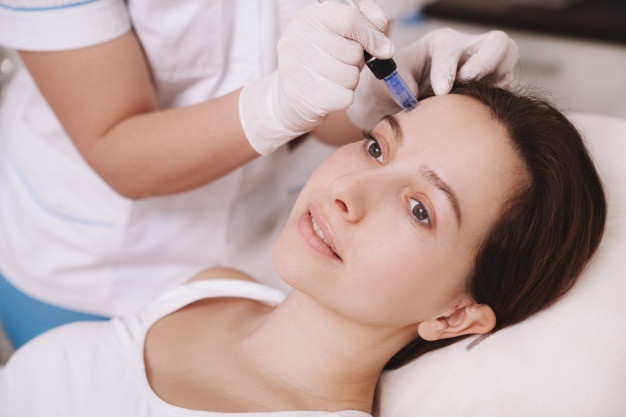 Advantages of RF Microneedling Over Traditional Cosmetic Procedures