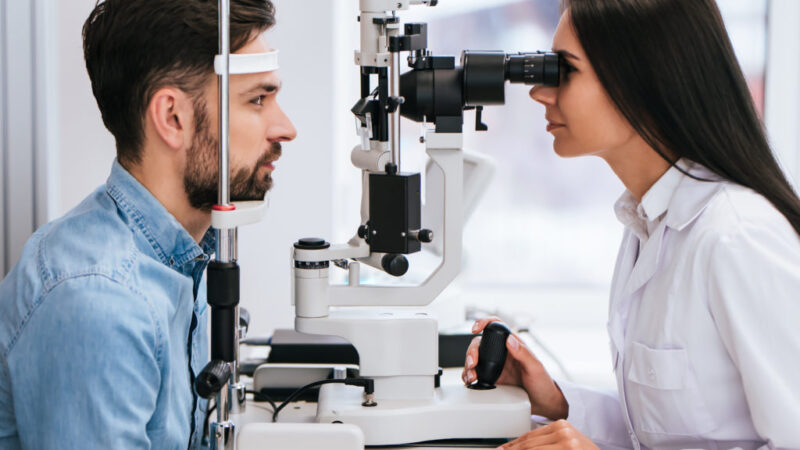 Warning Signs That It Is Time for an Eye Exam