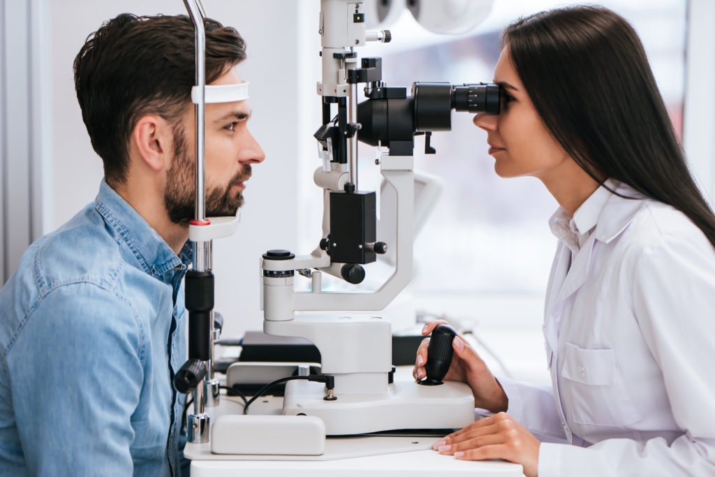Warning Signs That It Is Time for an Eye Exam
