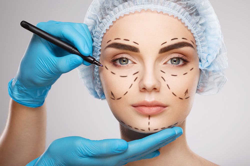 How to Choose the Right Plastic Surgeon for Your Desired Procedure