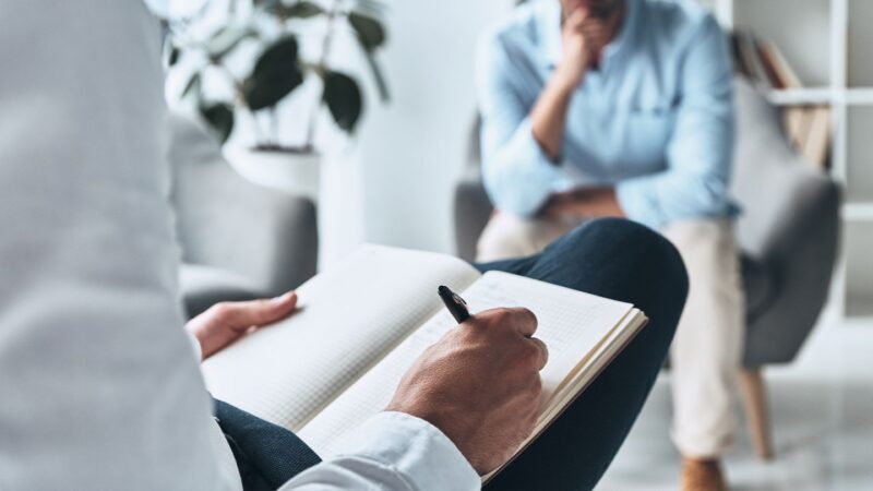 The Benefits of Consulting a Psychiatrist for Mental Wellness