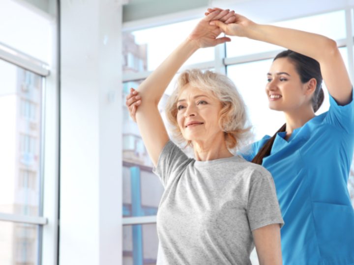 Physiotherapy vs. Osteopathy in Singapore: Which One is Right for You?